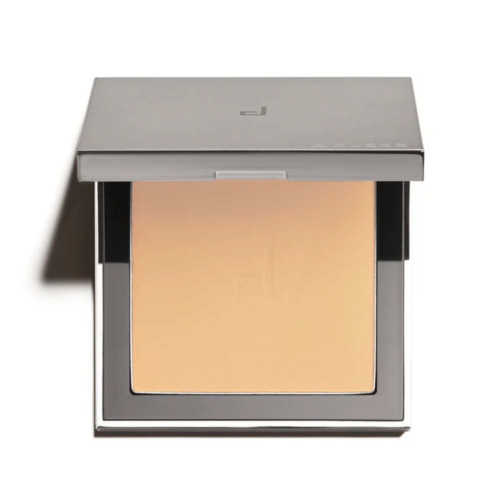 Doucce CACHÉ CRÈME POWDER FOUNDATION
Full Coverage Powder Foundation NM6
